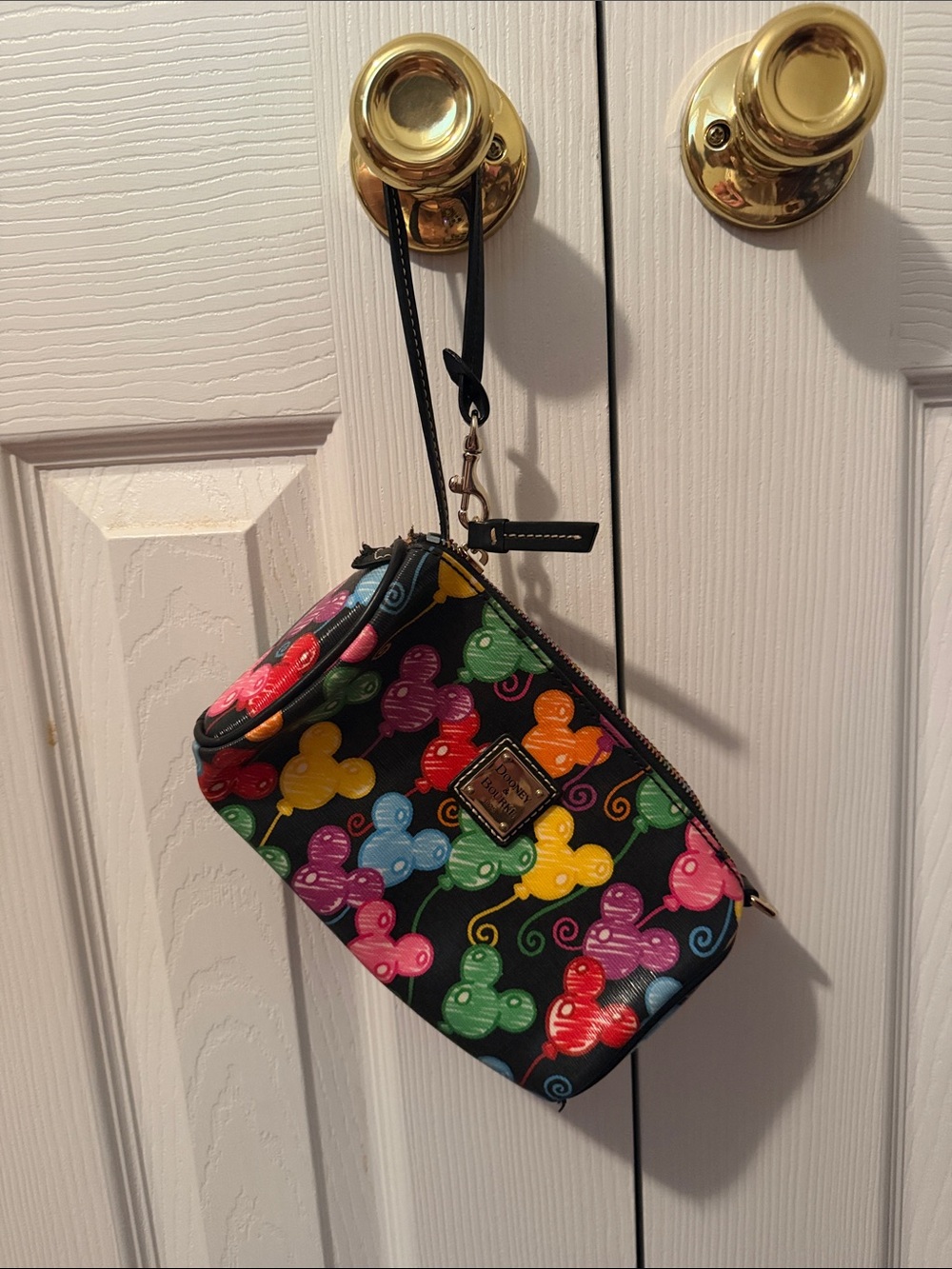 Dooney & Bourke Black Multicolor Mickey Balloon Wristlet *see description* - Picture 8 of 9